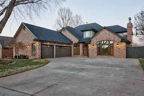 11204 Cedar Ridge Rd, Oklahoma City, OK 73162