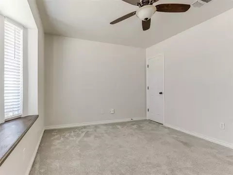 Bedroom - 2000 Pelham Dr, Norman, OK 73071 photo 2 of 5