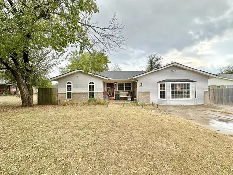 3 Rock Hollow Rd, Shawnee, OK 74804