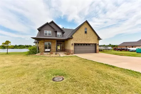 9308 Lake Dr, Piedmont, OK 73078