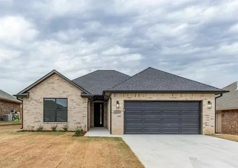 1101 Morning Side Ct, Shawnee, OK 74804