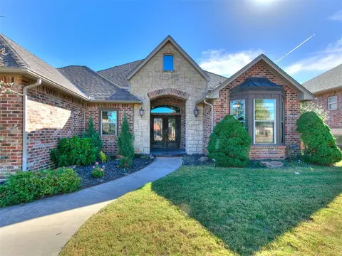 12808 SE 20th St, Choctaw, OK 73020