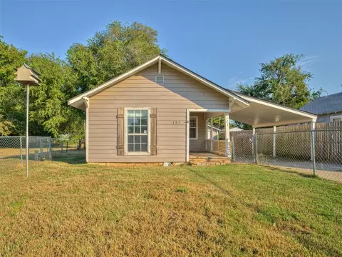 121 Birch Ave, Yukon, OK 73099