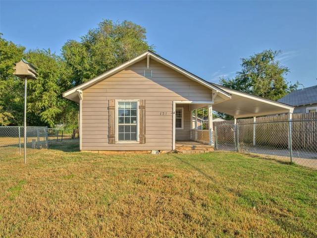 121 Birch Ave, Yukon, OK 73099