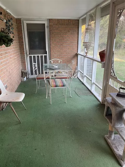 29708 Waco Rd, Mcloud, OK 74851 photo 2