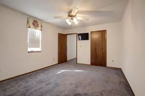 Bedroom - 4808 N Willow Ave, Bethany, OK 73008 photo 3 of 6