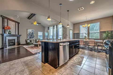 Kitchen - 15905 Tall Grass Dr, Moore, OK 73170 photo 1 of 6