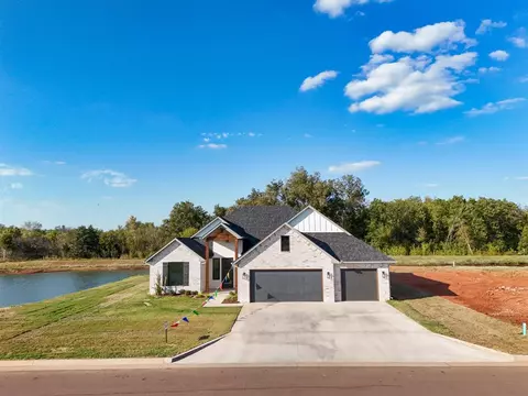 212 Shavano St, Shawnee, OK 74804