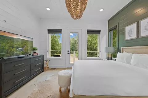 Bedroom - 45 Pecan Trace Trl, Broken Bow, OK 74728 photo 6 of 9