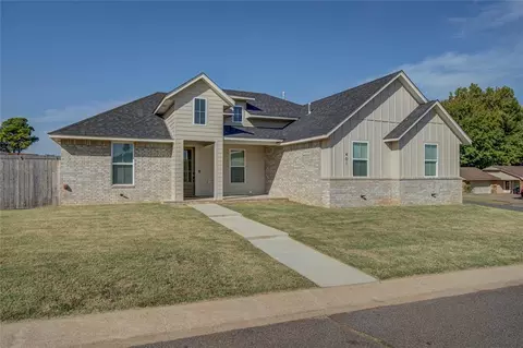 401 Clearview Dr, Washington, OK 73093
