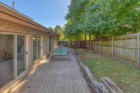 Exterior - 3617 Hampton Ct, Norman, OK 73072 photo 3 of 6