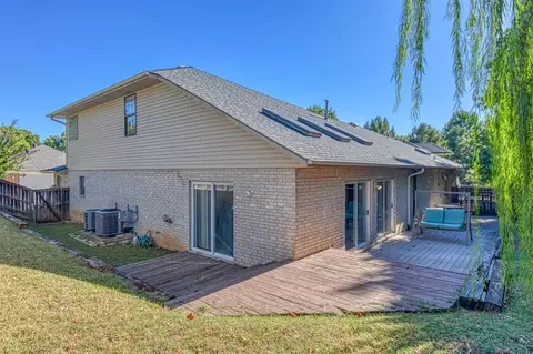 Exterior - 3617 Hampton Ct, Norman, OK 73072 photo 6 of 6
