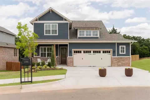 1708 Parkwood Ave, Edmond, OK 73034