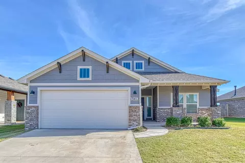 13412 Grass Plain Ave, Yukon, OK 73099