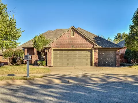 117 Stonebrook Way, Edmond, OK 73003