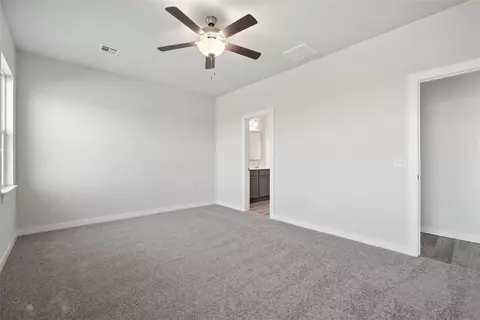 Bedroom - 1014 Prairie Dr, Tuttle, OK 73089 photo 2 of 8