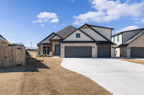 9509 Sultans Water Way, Yukon, OK 73099