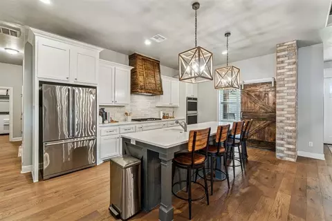 Kitchen - 3205 Caleb Ct, Moore, OK 73165 photo 4 of 5