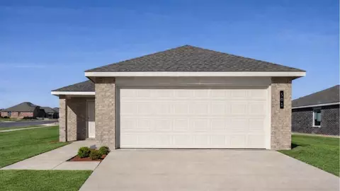 501 St Charles Pl, Newcastle, OK 73065