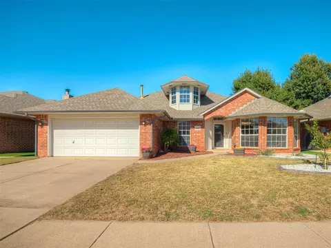 8321 NW 77th Pl, Oklahoma City, OK 73132