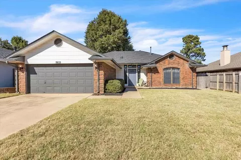 7833 NW 81st St, Oklahoma City, OK 73132