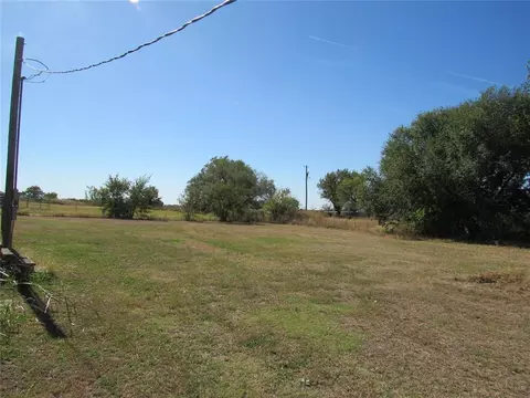Exterior - 545 S 3rd St, Byars, OK 74831 photo 3 of 6