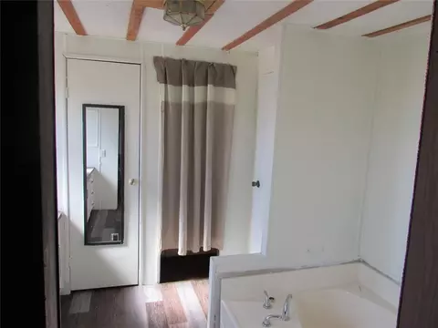 Bath - 545 S 3rd St, Byars, OK 74831 photo 1 of 4