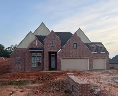 18455 Sleepy Deer Holw, Norman, OK 73072