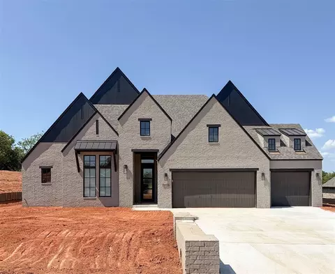 18455 Sleepy Deer Holw, Norman, OK 73072