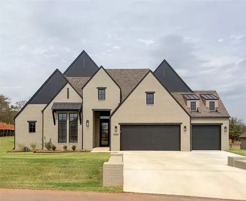 18455 Sleepy Deer Holw, Norman, OK 73072