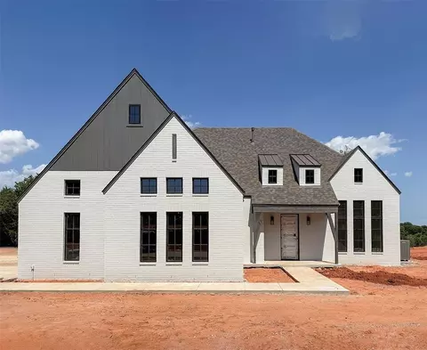 30128 Horseman Aly, Norman, OK 73072