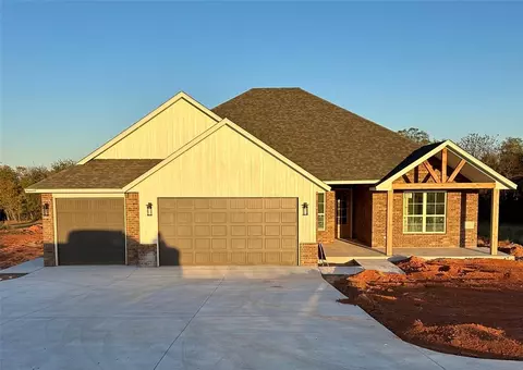 2005 Ethans Roar Rd, Blanchard, OK 73010
