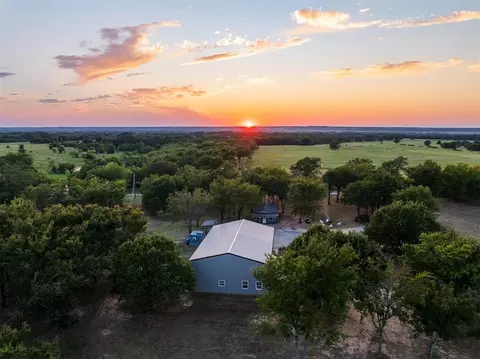 106082 N 3810 Rd, Okemah, OK 74859