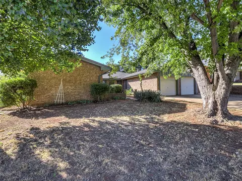 7313 Kingsridge Rd, Oklahoma City, OK 73132