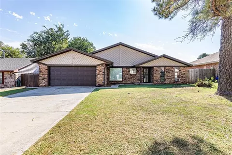 132 Hickory Hill St, Yukon, OK 73099
