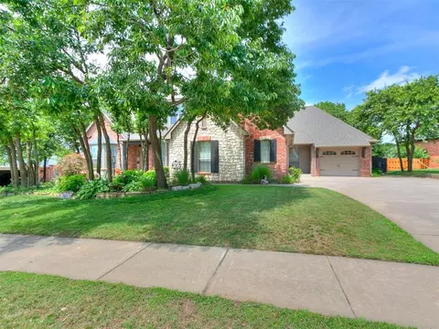 3133 Beacon Hill St, Edmond, OK 73034