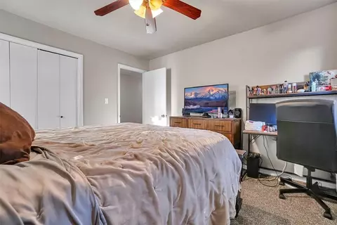 Bedroom - 313 William Dr, Altus, OK 73521 photo 7 of 7