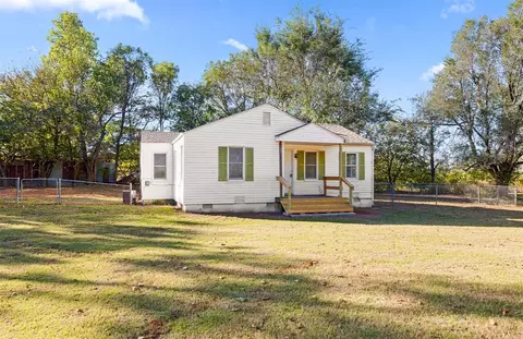 6450 Mocella S, Noble, OK 73068
