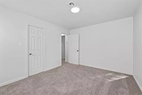 Bedroom - 6450 Mocella S, Noble, OK 73068 photo 1 of 4
