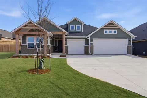 3017 James Way, Guthrie, OK 73044