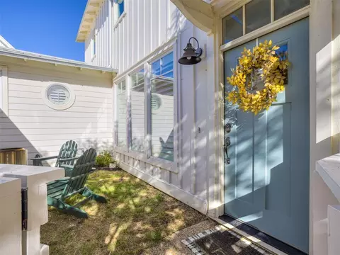 29 Boardwalk Ave #C, Carlton Landing, OK 74432