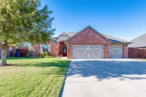 1165 NW 17 St, Newcastle, OK 73065