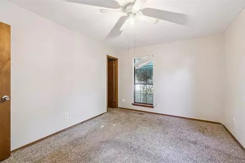 Bedroom - 1105 NE Spruce St, Moore, OK 73160 photo 3 of 6