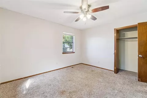 Bedroom - 1105 NE Spruce St, Moore, OK 73160 photo 6 of 6