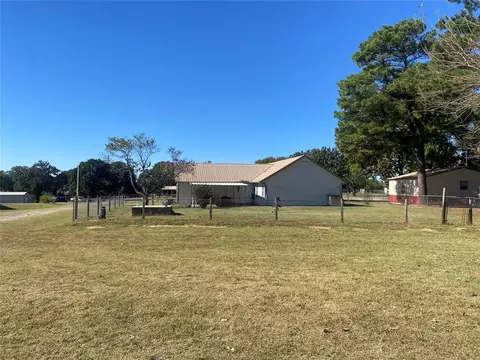 Exterior - 115847 S 4197 Rd, Checotah, OK 74426 photo 6 of 8