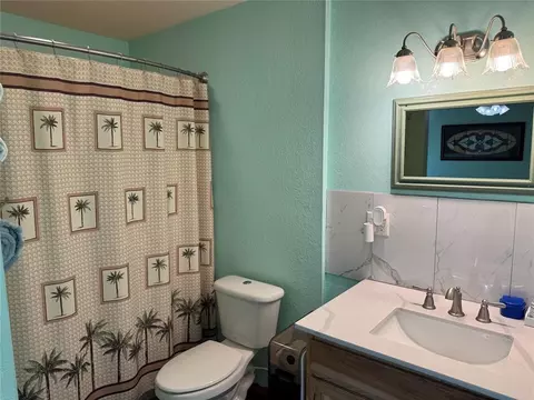 Bath - 115847 S 4197 Rd, Checotah, OK 74426 photo 2 of 2