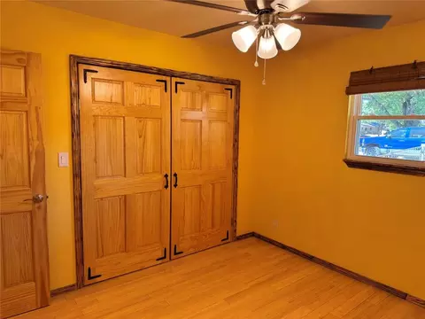 Bedroom - 115847 S 4197 Rd, Checotah, OK 74426 photo 2 of 7