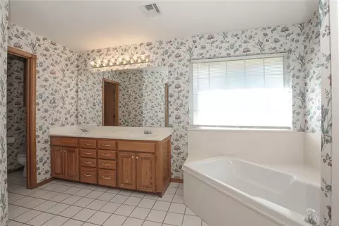 2305 Walnut Dr, Tuttle, OK 73089 photo 15