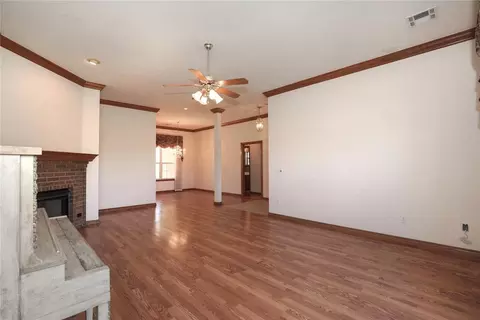 2305 Walnut Dr, Tuttle, OK 73089 photo 7