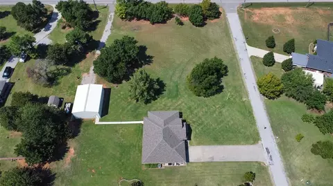 2305 Walnut Dr, Tuttle, OK 73089 photo 39